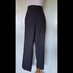 NWT Old Navy Pinstripe Grey Pants 10 05-0226